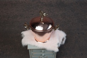 Bac à glace de luxe au design martelé, idéal pour bar à domicile élégant et cadeaux pour occasions spéciales, refroidisseur à vin d'Inde - Product Image 4