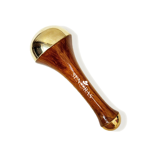Bâtonnet de massage ayurvédique double en bronze Kansa pour le visage Senoras |   Outil pour raffermir et illuminer la peau |   Fournisseur en gros Inde - Product Image 1