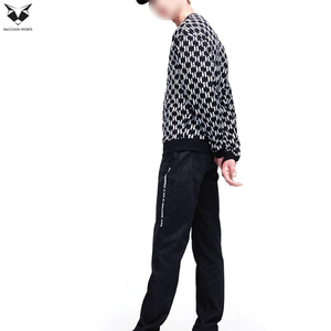 Ensemble de survêtement tendance 2026 pour homme, style zippé, deux pièces, décontracté, pour l'automne et l'hiver - Product Image 4