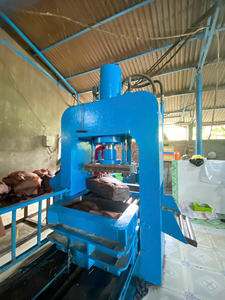 Caoutchouc naturel RSS3, usine du Vietnam, caoutchouc de haute qualité résistant aux UV pour usage automobile, industriel et médical - Product Image 5