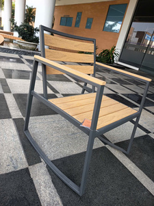 Silla Mecedora para Exteriores con Listones de PS y Estructura Metálica - Product Image 5