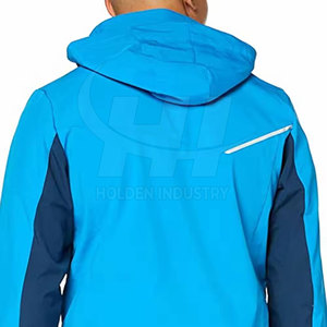 Chaqueta Softshell Duradera y Cómoda, Tejido Transpirable, Corte Moderno, para un Estilo de Vida Activo - Product Image 4