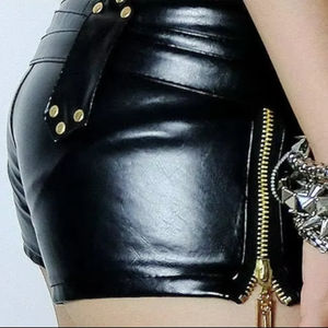 Nuevas llegadas: Pantalones cortos de cuero PU transpirables de cintura alta con vendaje para mujer, negros, de moda, ¡precio increíble! - Product Image 4