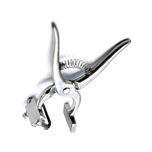 Pinzas Rotatorias Veterinarias Profesionales Reutilizables para Marcar Orejas con Tatuajes para Ganadería - Product Image 6