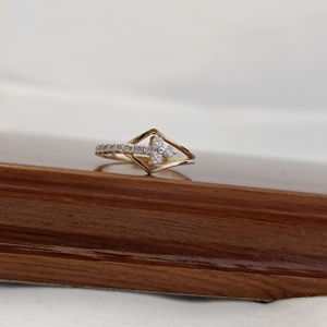 Bague de fiançailles élégante Namivaa Vmg60 en or rose 14 carats avec grappe de diamants, design géométrique à cadre ouvert, micro-incrustation, cadeau pour femme - Product Image 3