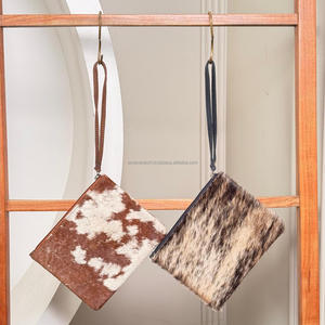 กระเป๋าคลัทช์หนังวัวแท้หรูหราออกแบบโดยดีไซเนอร์สำหรับผู้หญิงกระเป๋าคลัทช์คุณภาพสูงมีซิปคล้องมือ - Product Image 4