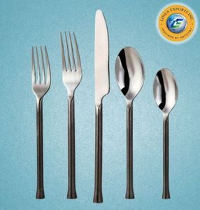 Cubiertos de Acero Inoxidable con Acabado Espejo de Linea Exports Wholesale, Diseño Europeo Minimalista, Aptos para Lavavajillas, Duraderos y Ecológicos - Product Image 1