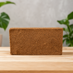 Coconut Coir Block for Plant Growing Biodegradable Peat Substitute Soil Conditioner High Water Retention 650g - Product Image 1