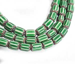 Perles Chevron en Verre Originales Vert Noir Étoile |   Perles de commerce africaines vénitiennes Ghana - Product Image 1