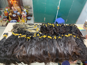 Cheveux Vietnamiens Premium en Vrac, Double Trame Faite à la Machine, Double Tirage, Fins, Doux, Cuticules Entières, Naturels, Longue Durée, Toutes Couleurs - Product Image 5