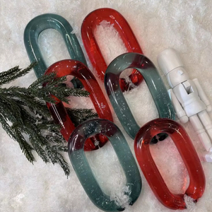 Eslabones de cadena de resina rojos y verdes hechos a mano para decoración del hogar, adorno para árbol de Navidad, guirnalda festiva, conjunto de decoración interior DIY - Product Image 1