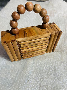 Bolsos de Mano y Bolsos Tote de Madera Pulida Ecológicos de Estilo Natural para Mujer de United Trade World, Forma Redonda, Decoración del Hogar - Product Image 5