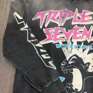 Nouvel Arrivage – Sweats à Capuche Décontractés Imprimés Effet Délavé 100% Coton pour Hommes – Prix de Gros – Sweats à Capuche Oversize Effet Délavé pour Adultes - Product Image 4