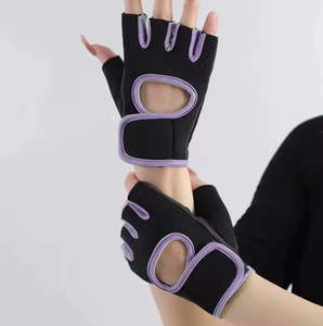 Gants de sport sans doigts, design demi-doigts, fermeture auto-agrippante, unisexe, pour musculation, en polyester - Product Image 2