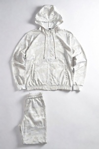 Nuevo Conjunto de Chándal de Nylon de Alta Calidad con Paneles en Contraste, Diseño OEM Personalizado, 2 Piezas, Chaqueta Cortavientos para Mujer con OEM - Product Image 3