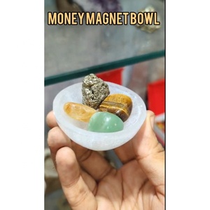 Tazón Magnético de Selenita Hecho a Mano al por Mayor para Tallar Cristales, Minerales, Especímenes, Decoración del Hogar, Tema de Amor, Regalo de Año Nuevo - Product Image 4