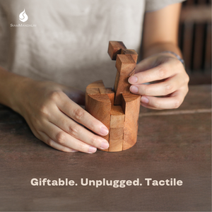 Juego de equilibrio de barriles de madera: Rompecabezas apilable que desafía la gravedad, producto portátil para el desafío de estabilidad de barriles. - Product Image 5