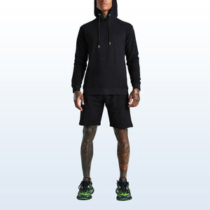 Ensemble deux pièces personnalisé avec broderie et sérigraphie, comprenant un sweat à capuche délavé à l'acide et un short de survêtement vieilli pour homme - Product Image 1