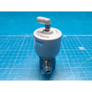 Válvula de Diafragma Neumática TKF 316L EP S4PDVN-VM-C-B-P, Usada, Piezas de Equipos Legacy Semiconductor - Product Image 6