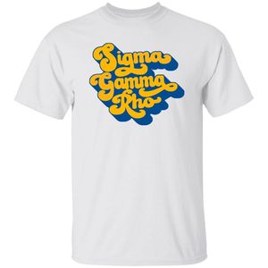 เสื้อยืดพิมพ์ลาย Sigma Gamma Rho สีขาว ลายกรีกแบบกำหนดเอง เสื้อยืดกราฟิกพรีเมียม เสื้อผ้าลำลองคุณภาพสูง เสื้อขายส่ง - Product Image 1