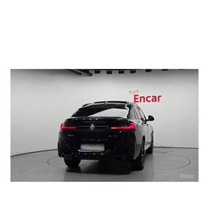 BMW X4 XDrive20i M Sport 2023 con Caja de Cambios Automática, Volante a la Izquierda, Cámara Trasera, 25,748 km - Product Image 4