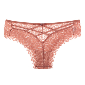 Ensemble de lingerie 2 pièces pour femmes, soutien-gorge en dentelle satinée avec coussinets intégrés et culotte rose, design ajouré, sous-vêtements sexy - Product Image 3