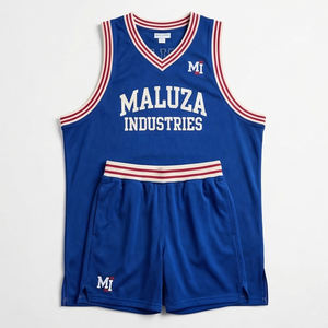 Conjunto de Uniforme de Baloncesto Sublimado Personalizado, Tela Transpirable y Fresca, Jersey y Pantalones Cortos para Equipo, Venta al Por Mayor - Product Image 1