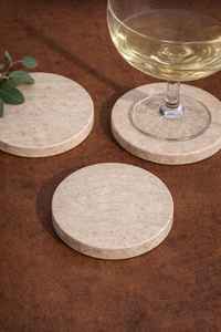 Posavasos minimalistas de piedra travertino, decoración natural para mesa, juego de 4 posavasos para bebidas - Product Image 4
