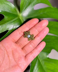 Anillo de Macramé Verde Hecho a Mano con Piedra Lunar, Certificado IGI, Anillo de Compromiso Ajustable con Gema, Diseño Floral Anudado, Chapado en Oro de 14K, Joyería Unisex - Product Image 2