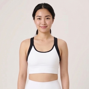 Soutien-gorge de sport dos nageur avec bretelles noires, maintien moyen, sans coutures, pour le yoga et l'entraînement féminin - Product Image 2