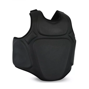 Gilet de protection confortable avec rembourrage absorbant les chocs et ajustement flexible, protège-poitrine personnalisé avec logo et matériaux de qualité supérieure - Product Image 3