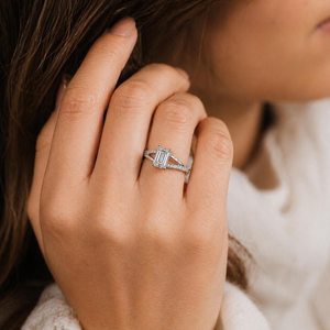 Anillo de Compromiso con Halo de Diamantes Cultivados en Laboratorio, Corte Esmeralda Brillante, Oro Blanco de 10K, 14K, 18K, 1 Quilate, VVS, Anillo Fino para Mujer - Product Image 6