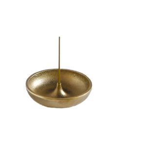 Experiencia profunda en la venta de quemador de incienso japonés de latón macizo de diseño elegante hecho a mano de calidad genuina a la venta - Product Image 1
