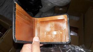 Cartera de Cuero Genuino para Hombre, Nueva Colección 2026, Hecha a Mano, Diseño Vintage con Grabado, Cierre de Doble Pliegue, Uso Diario, Color Marrón - Product Image 3