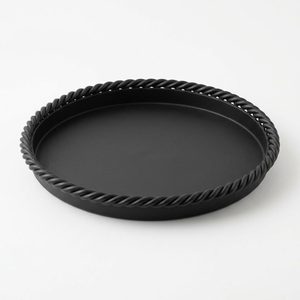 Bandeja de Hierro Hecha a Mano de 28 cm con Borde de Cuerda Trenzada, Diseño Bandhan Negro Mate para Decoración del Hogar, Hoteles, Bodas, Decoración de Mesa - Product Image 6