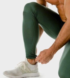 Leggings de sport respirants à taille haute pour hommes - Résistants à l'eau et à séchage rapide, motif uni, qualité supérieure - Product Image 5