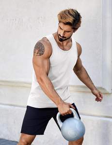 Camiseta sin mangas Signature para hombre, tejido suave, transpirable, cómoda, ligera, de secado rápido, poliéster ecológico, fresca - Product Image 2