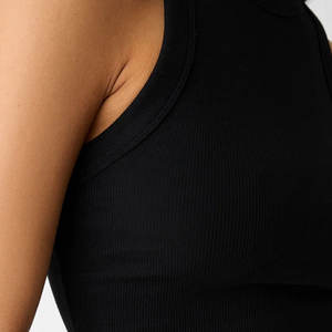 เสื้อครอปแขนกุดทรงคลาสสิกสำหรับใส่ในชีวิตประจำวัน เสื้อครอปผ้าเนื้อนุ่มสำหรับพักผ่อนหรือออกไปข้างนอก - Product Image 6