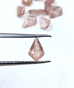 Quartz fraise AAA, forme cerf-volant, facetté, 7*5 mm, pierre précieuse 100% naturelle pour la création de bijoux, prix de gros - Product Image 1