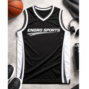 Camiseta de baloncesto personalizada de alta calidad hecha con tela de poliéster transpirable. Adecuado para equipos profesionales, entrenamiento, Jersey - Product Image 1