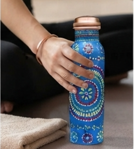 Botella de agua metálica con diseño de mandala azul y tapa de rosca, estilo bohemio, reutilizable para viajes, hogar, gimnasio, yoga y uso al aire libre. - Product Image 4