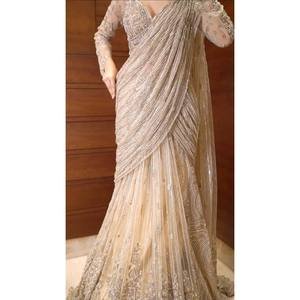 Saree ดีไซเนอร์ที่มีลำดับการทำงานสำหรับสวมใส่งานปาร์ตี้ - Product Image 3