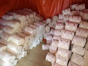 ชุดน้ำหอมปรับอากาศแบบหรูหรา กลิ่นบัวหลวงสีน้ำเงิน พร้อมก้านไม้หอม - Product Image 2