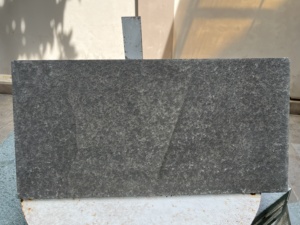 Carrelage de sol carré en basalte noir naturel écologique de qualité supérieure, surface flammée, design moderne, épais, garantie 5 ans, jardin - Product Image 3