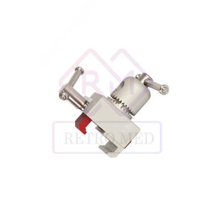 Pince de table médicale Marina pour bras Martins, utilisée dans les procédures chirurgicales pour rétracteurs, par MEDICAB INSTRUMENTS - Product Image 5