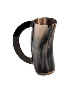 Mug à boire exclusif en corne, personnalisé, fait main, avec finition haut de gamme et emballage prêt à offrir - Product Image 2