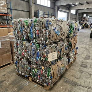 Matériaux plastiques de haute pureté, 100 % déchets de bouteilles PET, flocons transparents triés, pour les acheteurs en gros et l'importation dans le secteur du recyclage - Product Image 6