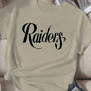 T-shirt à manches courtes en tricot de polyester confortable pour femmes, police de caractères cursive Raiders - Product Image 2