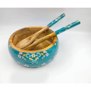 Venta al por mayor de fábrica: Juego de cubiertos y vajilla de madera esmaltada con mango largo para ensalada, que incluye tazón, cuchara y tenedor para servir ensalada. - Product Image 6