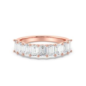 แหวนแต่งงานแบบครึ่งวงกลมทรงสแกลลอปประดับมรกต - Product Image 5